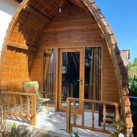 Dikaloha Surfschool And Stay Airsatang 외부 사진